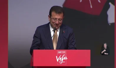 İmamoğlu: Atatürk’e derin bir vefa duygusuyla bağlı olmak benim asla vazgeçmeyeceğim şiarımdır