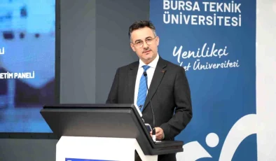 Bursa’da Gemi Mühendisleri Paneli Düzenlendi